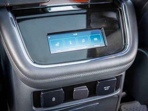 Used 2024 Lincoln Navigator Reserve AWD/4WD image 35