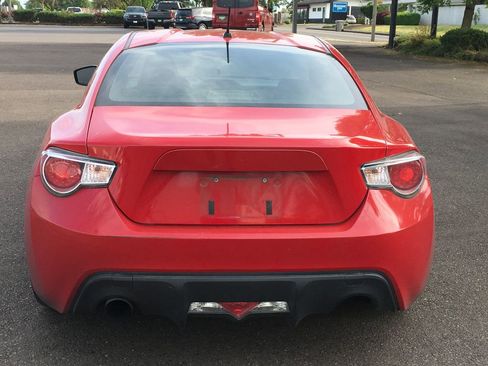 Used 2013 Scion FR-S RWD image 5