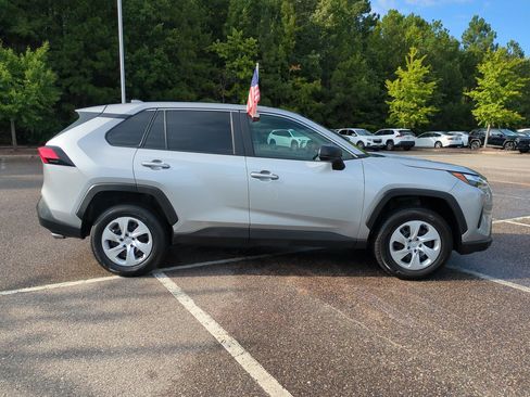Used 2025 Toyota RAV4 LE FWD image 3