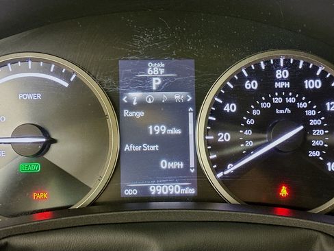 Used 2015 Lexus NX 300h AWD w/ Luxury Package image 19