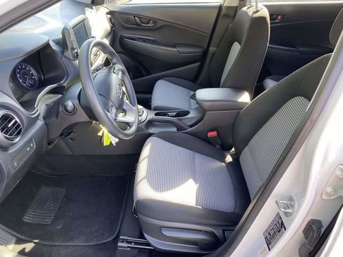 Used 2021 Hyundai Kona SE image 16
