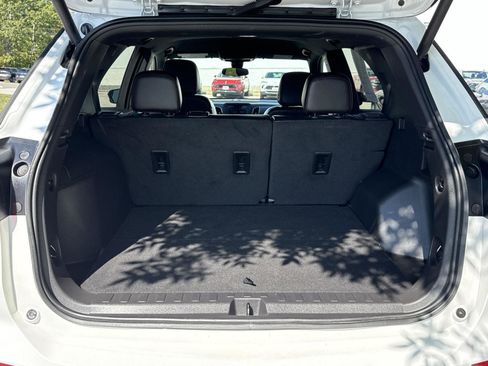 Used 2023 Chevrolet Equinox RS image 14