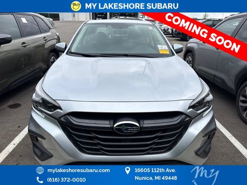 Used 2025 Subaru Legacy Premium AWD/4WD image 2
