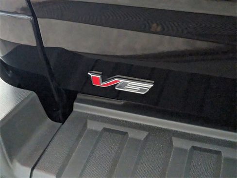 Used 2022 GMC Canyon Elevation image 11