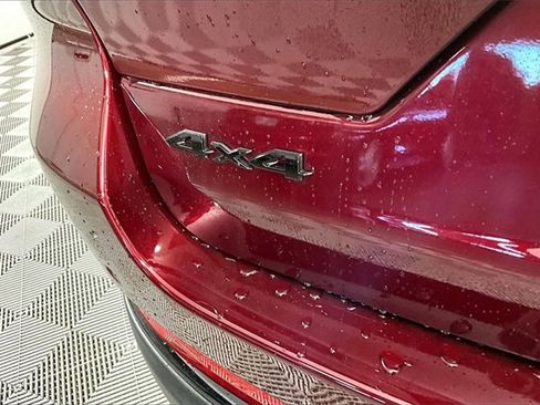 New 2025 Jeep Grand Cherokee Laredo image 10