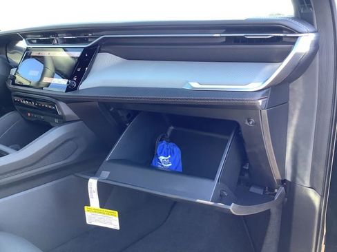 New 2026 Jeep Cherokee Limited image 39