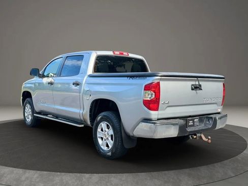 Used 2014 Toyota Tundra SR5 w/ SR5 Upgrade Package AWD/4WD image 6