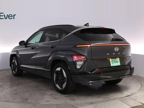 Used 2024 Hyundai Kona Limited FWD image 17