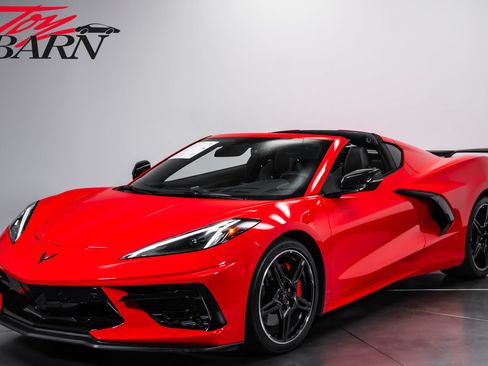 Used 2020 Chevrolet Corvette Stingray Preferred Cpe w/ 2LT Preferred Equipment Group RWD image 1