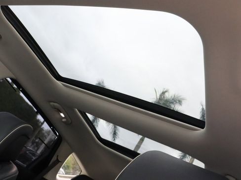 Used 2023 Genesis GV80 2.5T w/ Advanced Package image 18