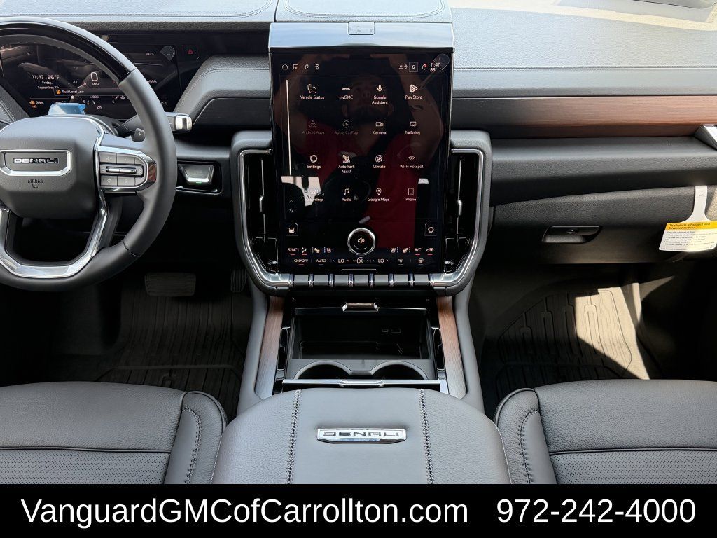 New 2027 GMC Yukon Denali w/ Denali Reserve Package AWD/4WD image 13