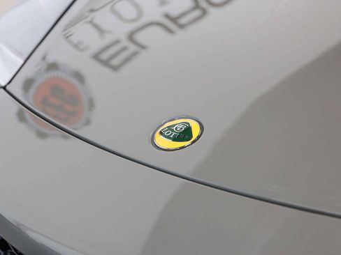 Used 2021 Lotus Evora RWD image 18