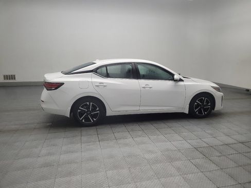 Used 2024 Nissan Sentra SV FWD image 10