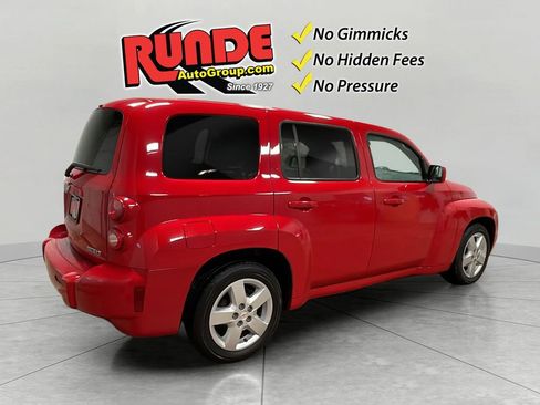 Used 2010 Chevrolet HHR LT image 5