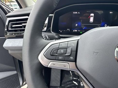 New 2026 Volkswagen Jetta SE FWD image 17
