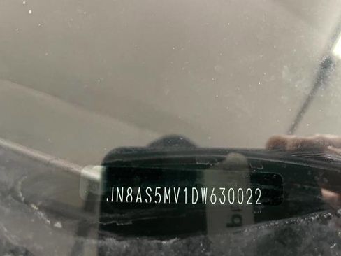 Used 2013 Nissan Rogue S image 42