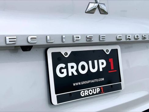 Used 2022 Mitsubishi Eclipse Cross LE FWD image 10