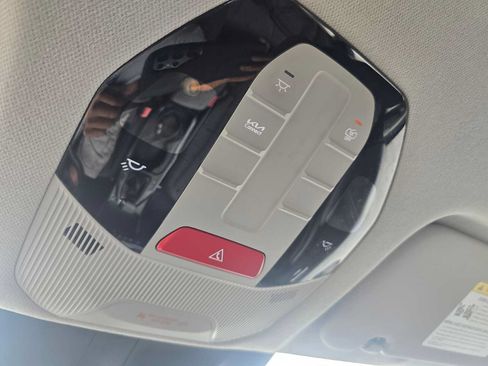 Used 2025 Kia K4 FWD image 32