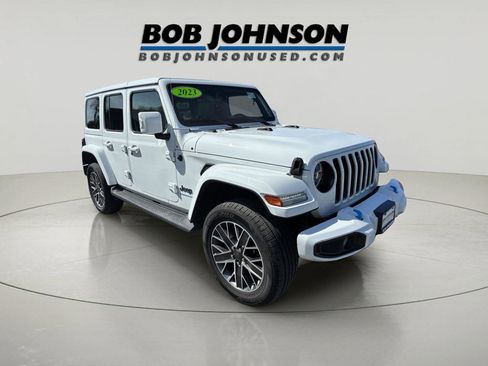 Used 2023 Jeep Wrangler Unlimited Sahara AWD/4WD image 1