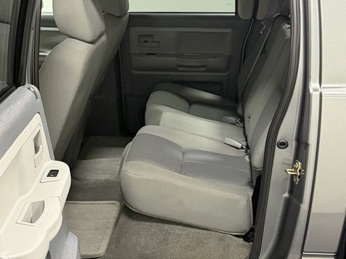 Used 2006 Dodge Dakota SLT image 9