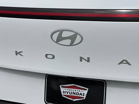 Used 2025 Hyundai Kona SEL FWD image 34
