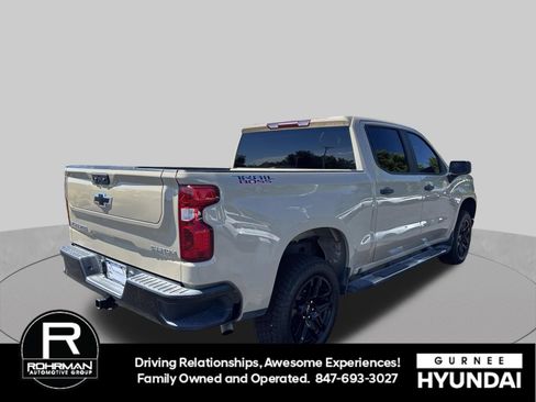 Used 2022 Chevrolet Silverado 1500 Custom Trail Boss AWD/4WD image 9