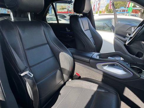 Used 2021 Mercedes-Benz GLE 350 w/ 3rd Row Seat Package image 15