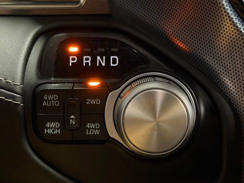 Used 2021 RAM 1500 Limited w/ Cold Weather Group image 33