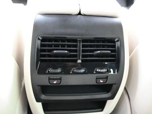 Used 2026 BMW X5 xDrive40i w/ M Sport Package AWD/4WD image 16
