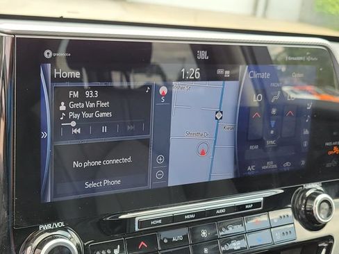 Used 2022 Toyota Highlander Platinum AWD/4WD image 16