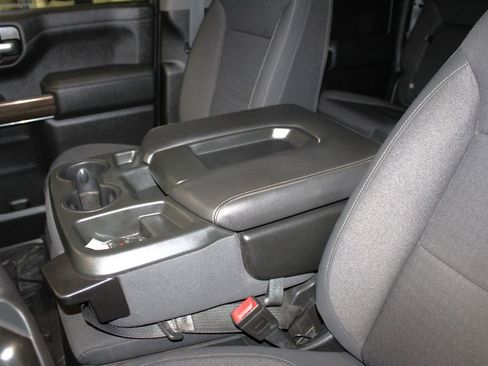 Used 2020 Chevrolet Silverado 1500 LT w/ All-Star Edition image 22