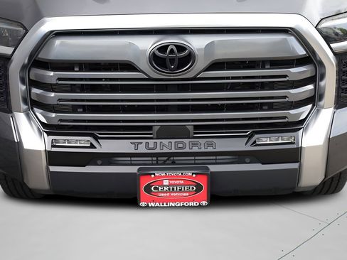 Used 2023 Toyota Tundra Limited w/ Power Package AWD/4WD image 8