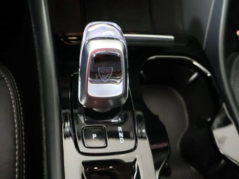 Used 2023 Volvo XC40 B5 Plus w/ Protection Package Premier AWD/4WD image 49