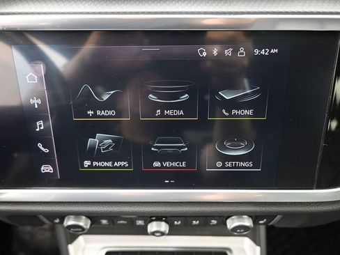 Used 2022 Audi Q3 2.0T Premium image 32