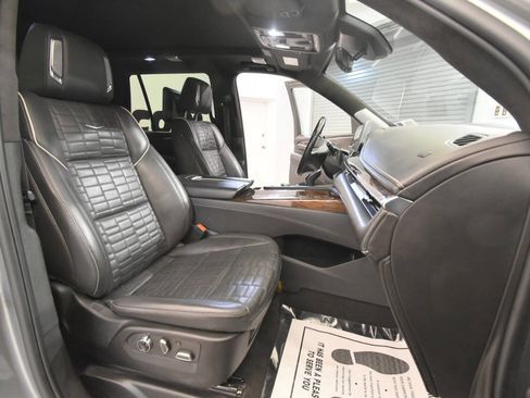 Used 2023 Cadillac Escalade Sport Platinum w/ LPO, ONYX Package AWD/4WD image 22
