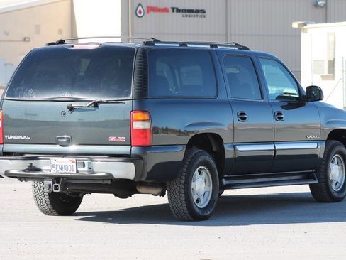 Used 2003 GMC Yukon XL SLE w/ Cargo Package image 5