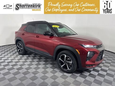 Used 2023 Chevrolet TrailBlazer RS w/ Convenience Package image 1