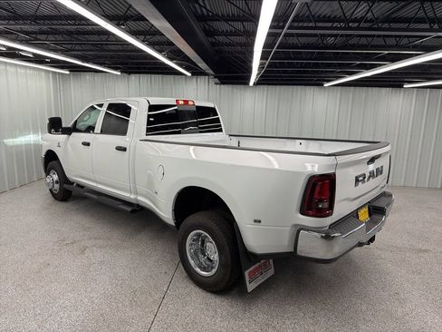 New 2026 RAM 3500 Tradesman AWD/4WD image 3