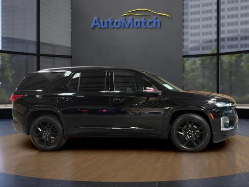 Used 2023 Chevrolet Traverse Premier w/ Redline Edition FWD image 14
