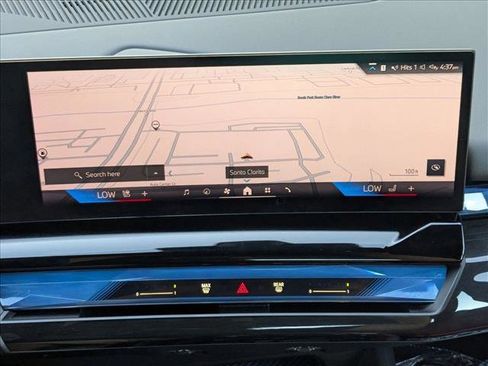 Used 2025 BMW 540i xDrive image 13