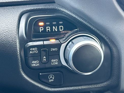 Used 2023 RAM 1500 Big Horn AWD/4WD image 14