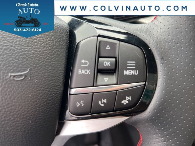 Used 2025 Ford Explorer ST-Line w/ ST-Line Street Pack AWD/4WD image 16