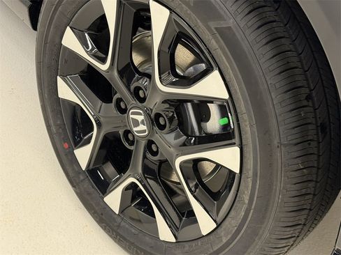 New 2026 Honda HR-V EX-L image 11