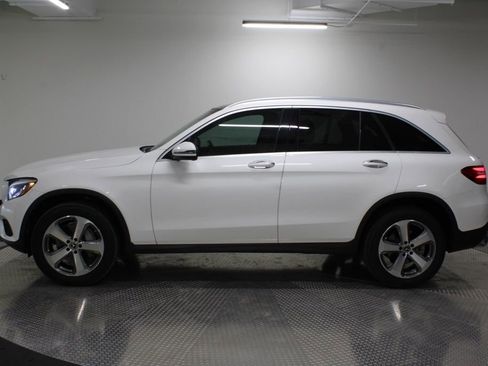 Certified 2019 Mercedes-Benz GLC 300 GLC 300 image 2