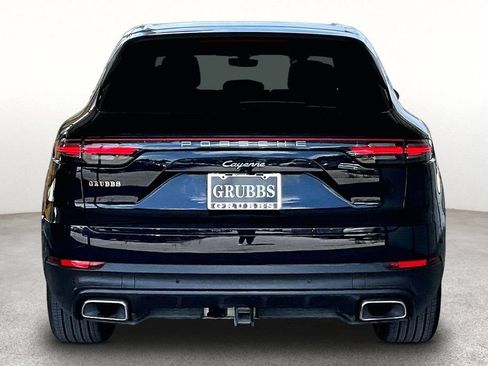 Used 2022 Porsche Cayenne Platinum Edition AWD/4WD image 5