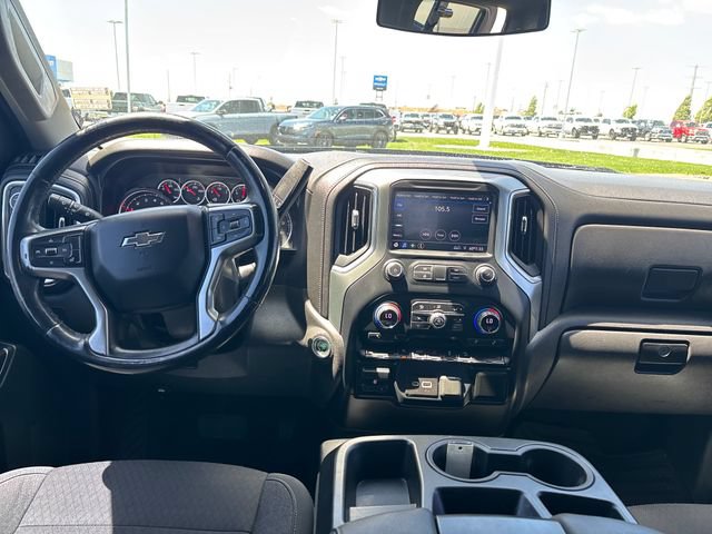 Used 2021 Chevrolet Silverado 1500 RST AWD/4WD image 12