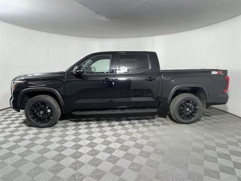 New 2026 Toyota Tundra SR5 AWD/4WD image 4