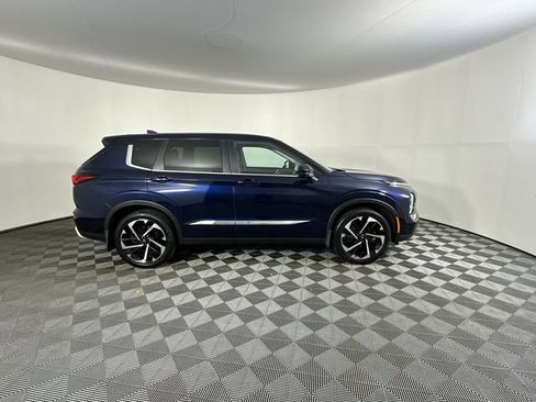 Used 2024 Mitsubishi Outlander SE AWD/4WD image 4