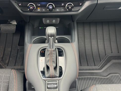 Certified 2026 Honda HR-V Sport image 16