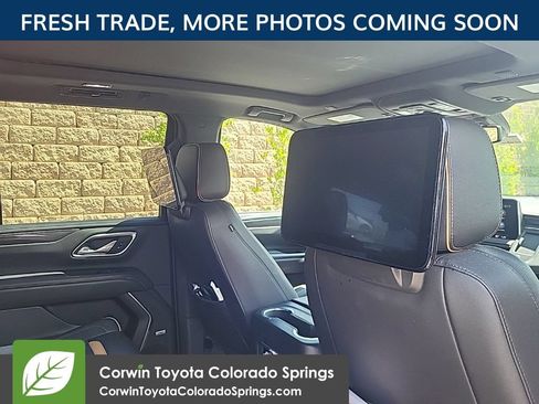 Used 2021 GMC Yukon AT4 w/ AT4 Premium Plus Package AWD/4WD image 9